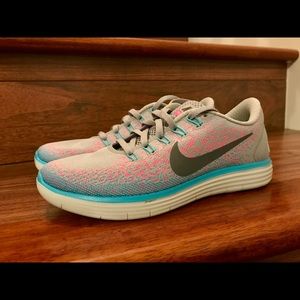 Nike Womens Free Run Distance runners